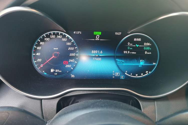 Used Mercedes-Benz C-Class 2020 Restyled C 260 Sport Edition Odometer Close Up