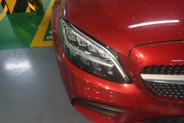 Used Mercedes-Benz C-Class 2020 C 200 L Fashion Edition Sport Version Right Front Headlight