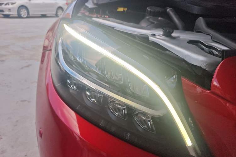 Used Mercedes-Benz C-Class 2020 C 260 Coupe Right Front Headlight