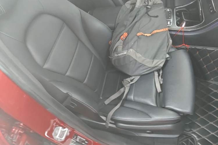 Used Mercedes-Benz C-Class 2020 C 260 L Sport Edition Right Front Seat