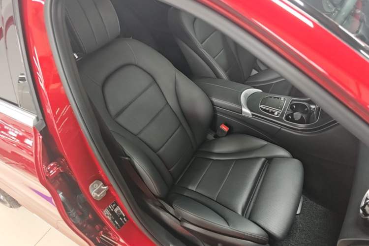 Used Mercedes-Benz C-Class 2020 Restyled C 260 L Sport Edition Right Front Seat