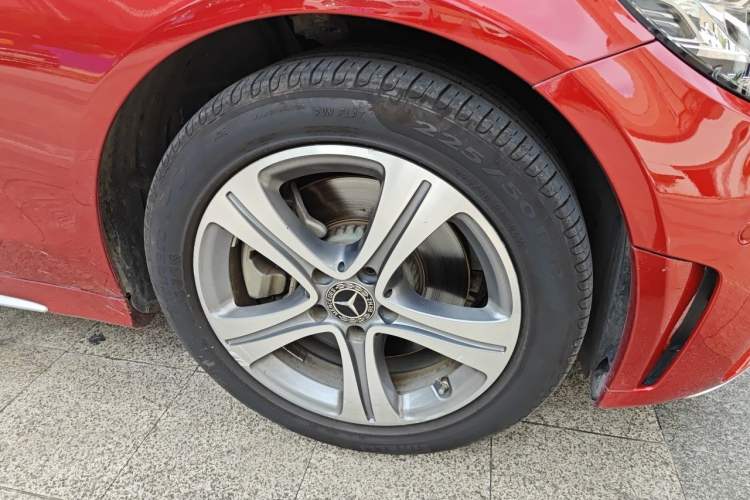 Used Mercedes-Benz C-Class 2020 C 260 L Sport Edition Right Front Wheel Hub