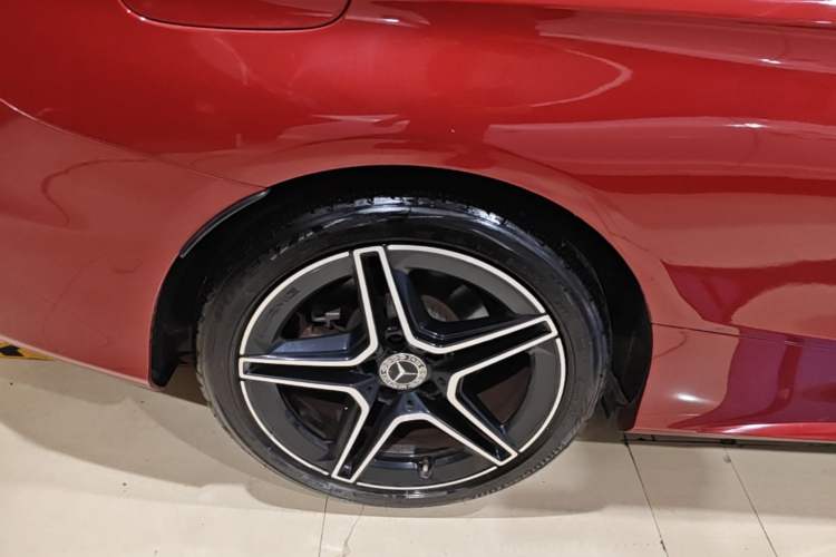 Used Mercedes-Benz C-Class 2020 C 260 Coupe Right Rear Wheel Hub