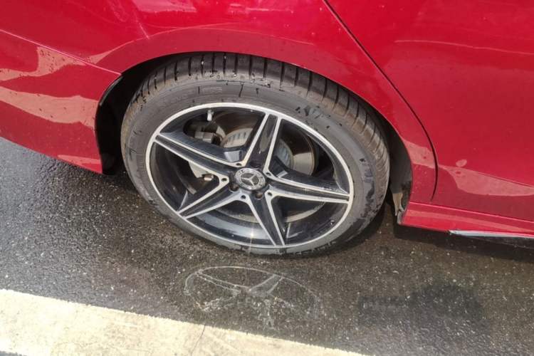 Used Mercedes-Benz C-Class 2020 Restyled C 260 Sport Edition Right Rear Wheel Hub