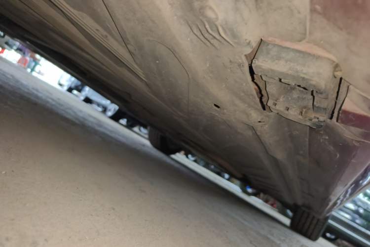 Used Mercedes-Benz C-Class 2020 Restyled C 200 L Fashion Edition Sport Version Right Side Sill