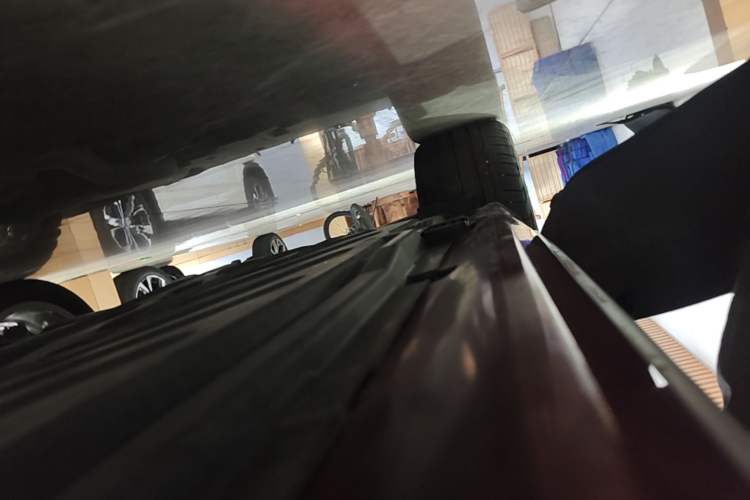 Used Mercedes-Benz C-Class 2020 Restyled C 260 L Sport Edition Right Side Sill