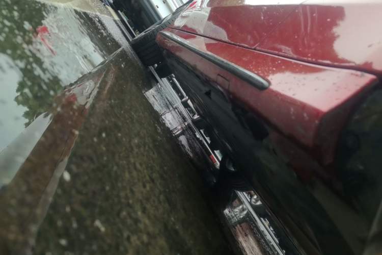 Used Mercedes-Benz C-Class 2020 Restyled C 260 Sport Edition Right Side Sill