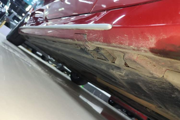Used Mercedes-Benz C-Class 2020 C 200 L Fashion Edition Sport Version Right Side Sill