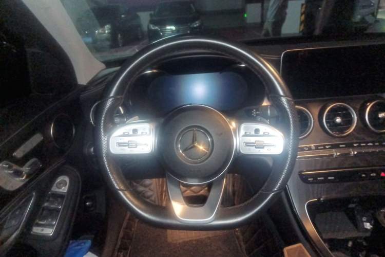 Used Mercedes-Benz C-Class 2020 Restyled C 260 L Sport Edition Steering Wheel