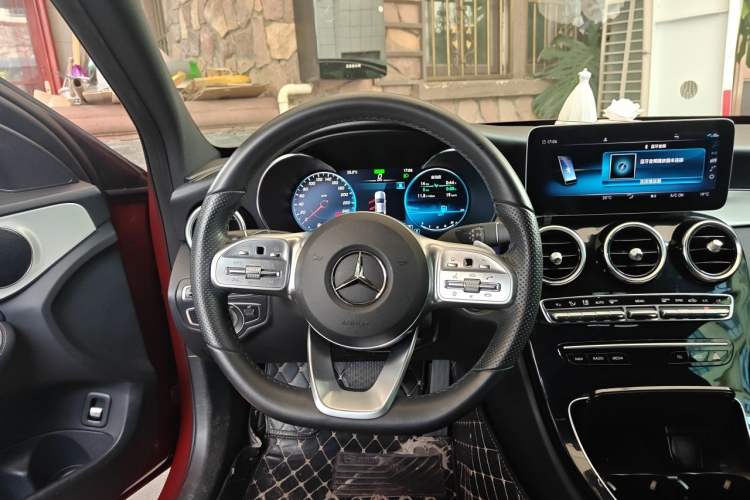 Used Mercedes-Benz C-Class 2020 C 260 Sport Edition Steering Wheel