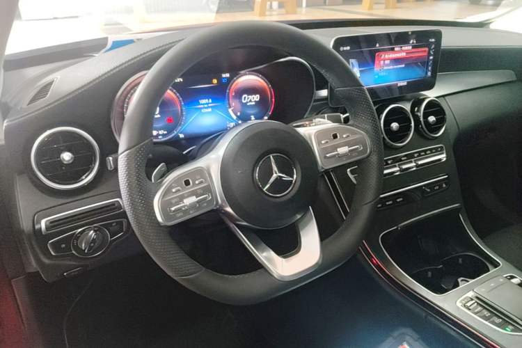 Used Mercedes-Benz C-Class 2020 Restyled C 200 L Fashion Edition Sport Version Steering Wheel