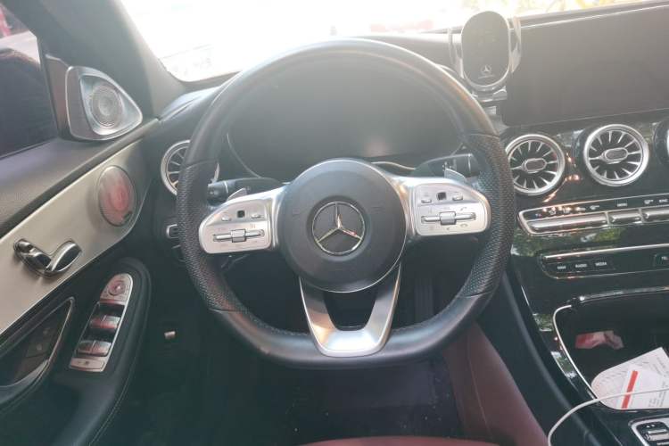 Used Mercedes-Benz C-Class 2020 Restyled C 260 Sport Edition Steering Wheel