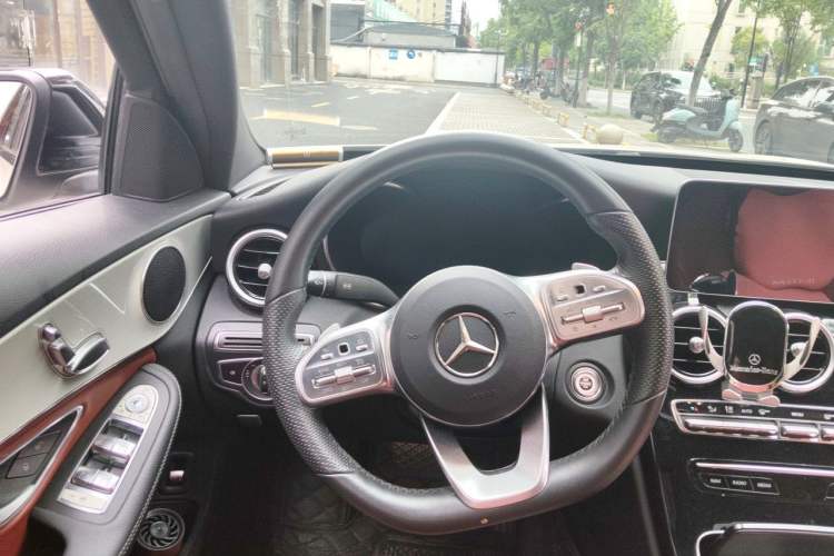 Used Mercedes-Benz C-Class 2020 Restyled C 260 Sport Edition Steering Wheel