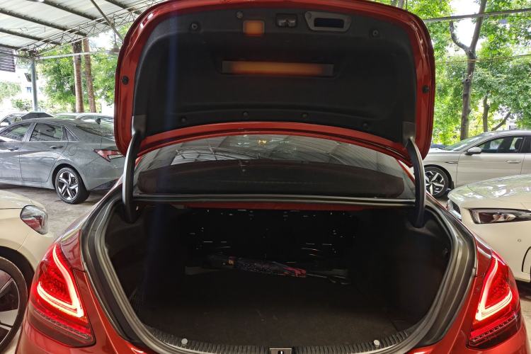 Used Mercedes-Benz C-Class 2020 Restyled C 200 L Fashion Edition Sport Version Trunk