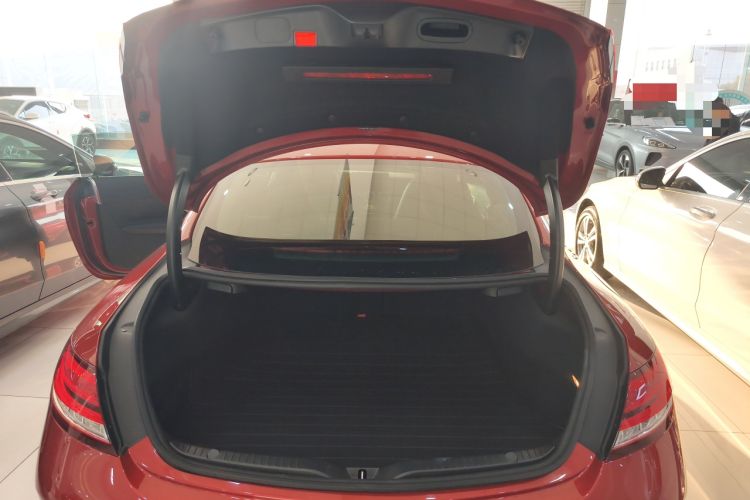 Used Mercedes-Benz C-Class 2020 C 260 Coupe Trunk