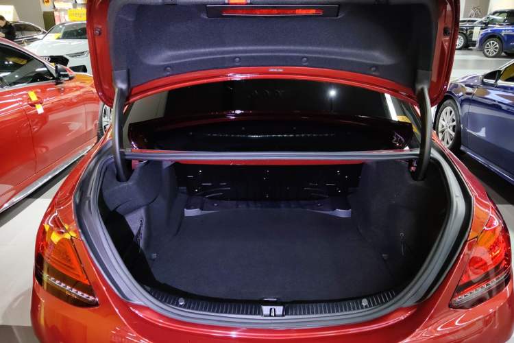 Used Mercedes-Benz C-Class 2020 Restyled C 260 L Sport Edition Trunk