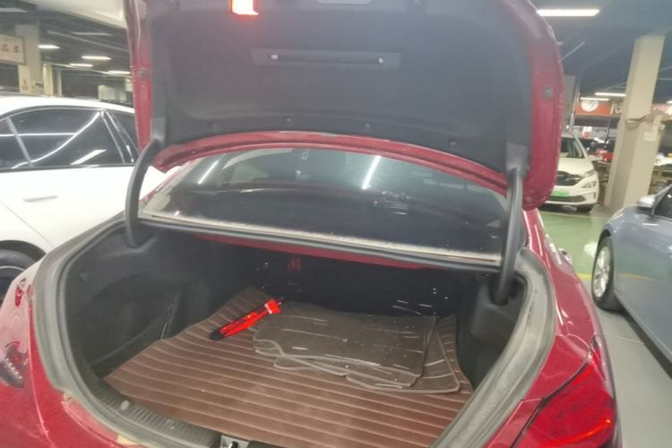 Used Mercedes-Benz C-Class 2020 C 200 L Fashion Edition Sport Version Trunk