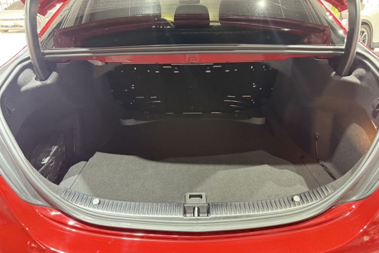 Used Mercedes-Benz C-Class 2020 Restyled C 260 L Sport Edition Trunk