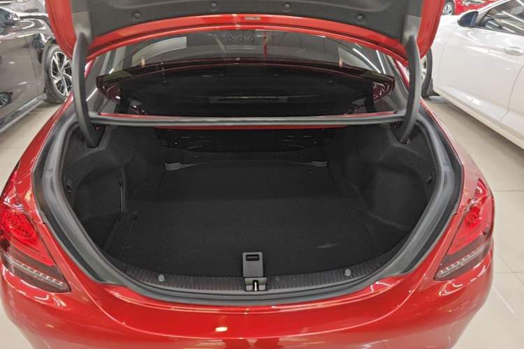 Used Mercedes-Benz C-Class 2020 C 200 L Fashion Edition Sport Version Trunk