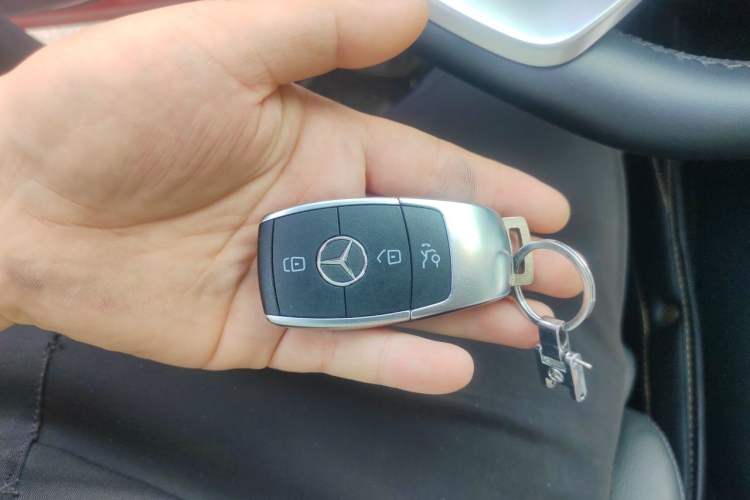 Used Mercedes-Benz C-Class 2020 C 260 L Sport Edition Vehicle Key