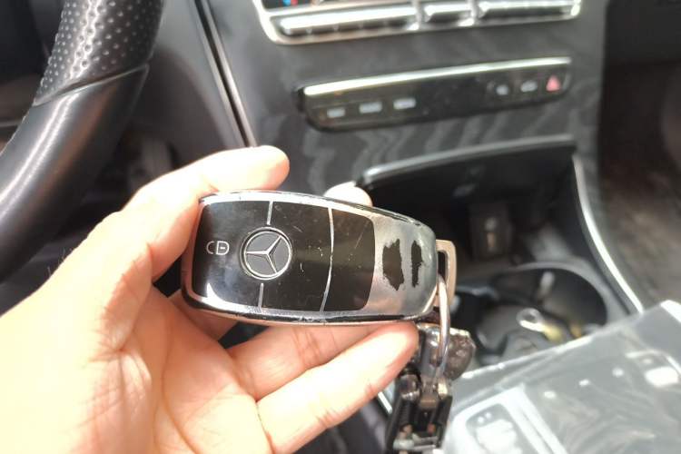 Used Mercedes-Benz C-Class 2020 Restyled C 260 L Sport Edition Vehicle Key