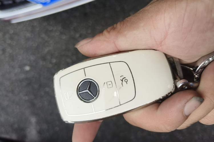 Used Mercedes-Benz C-Class 2020 C 200 L Fashion Edition Sport Version Vehicle Key