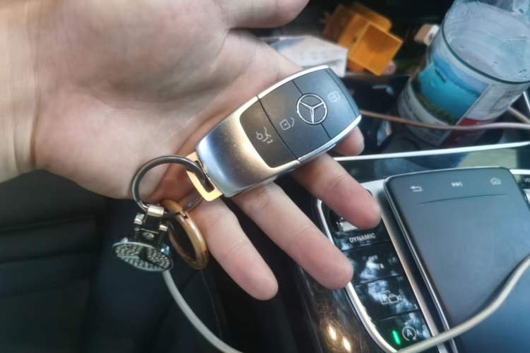 Used Mercedes-Benz C-Class 2020 C 260 Sport Edition Vehicle Key