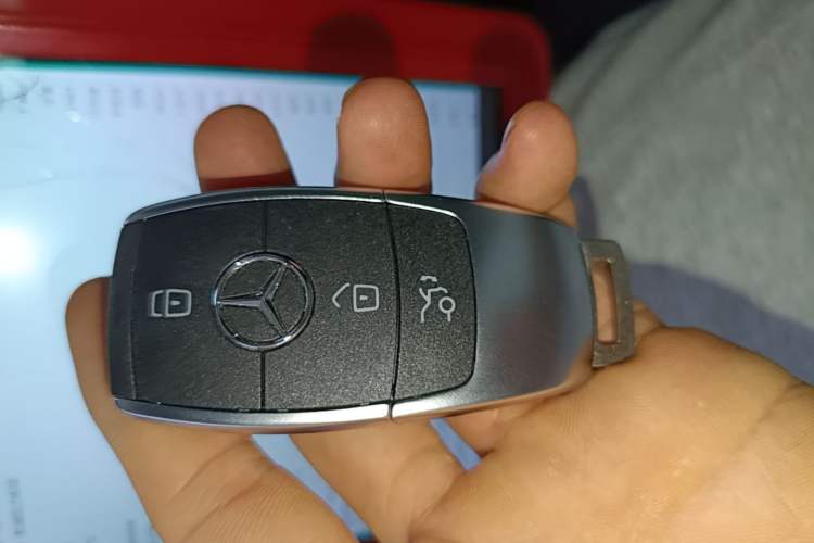 Used Mercedes-Benz C-Class 2020 C 260 L Sport Edition Vehicle Key