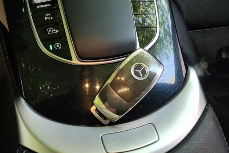 Used Mercedes-Benz C-Class 2020 C 260 Sport Edition Vehicle Key