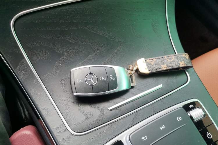 Used Mercedes-Benz C-Class 2020 C 200 Coupe Vehicle Key
