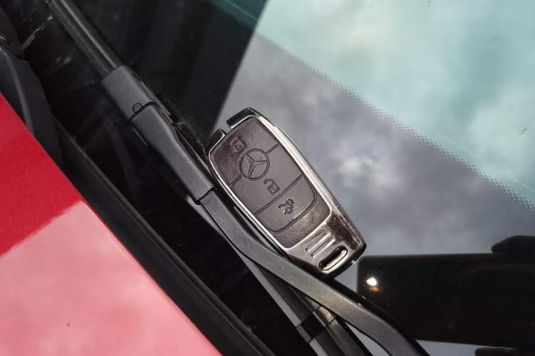 Used Mercedes-Benz C-Class 2020 C 260 L Sport Edition Vehicle Key
