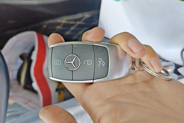 Used Mercedes-Benz C-Class 2020 C 260 Sport Edition Vehicle Key