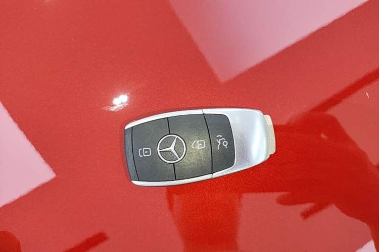 Used Mercedes-Benz C-Class 2020 Restyled C 260 L Sport Edition Vehicle Key