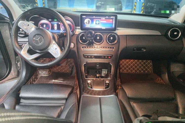 Used Mercedes-Benz C-Class 2020 C 260 L Sport Edition Center Console