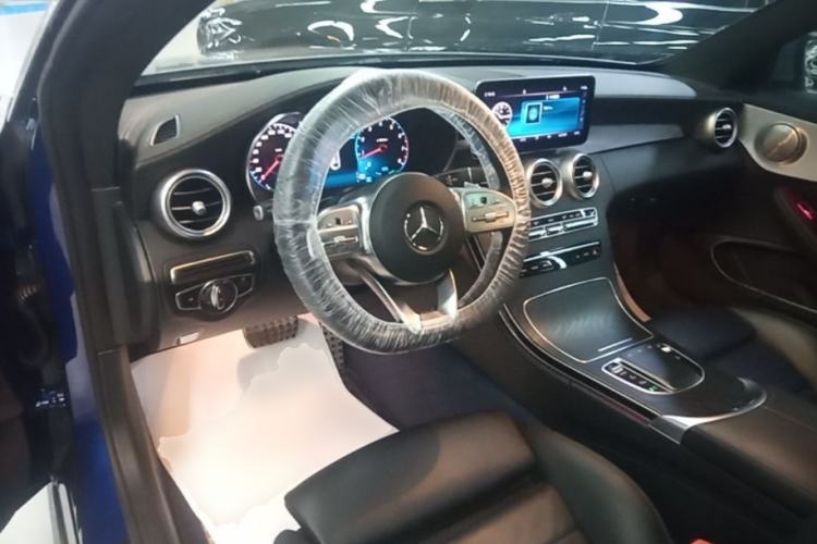 Used Mercedes-Benz C-Class 2020 C 260 Coupe Center Console