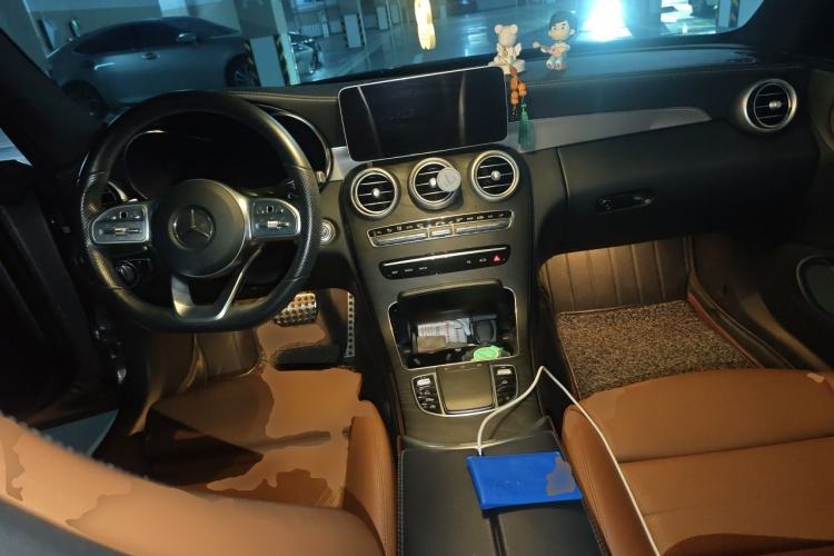 Used Mercedes-Benz C-Class 2020 C 200 Coupe Center Console