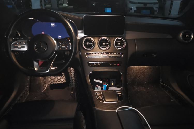 Used Mercedes-Benz C-Class 2020 C 260 Coupe Center Console