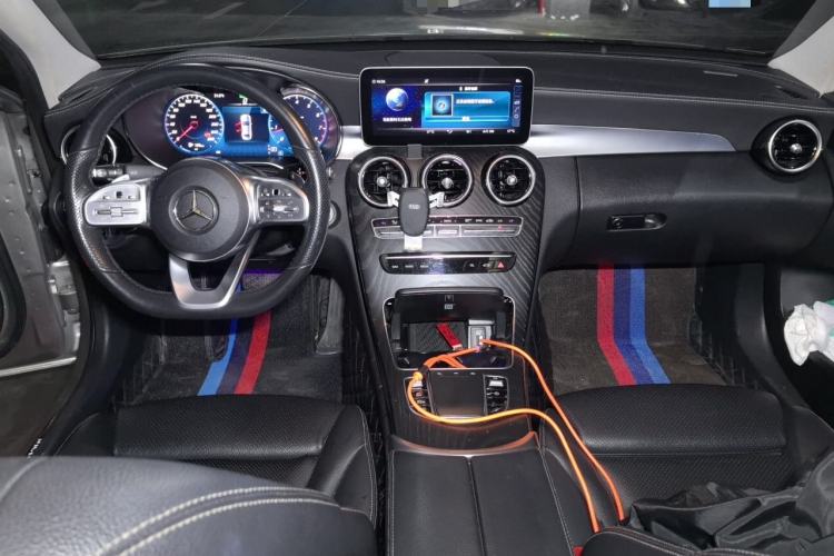 Used Mercedes-Benz C-Class 2020 C 260 L Sport Edition Center Console