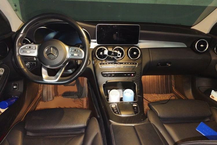 Used Mercedes-Benz C-Class 2020 C 260 L Sport Edition Center Console