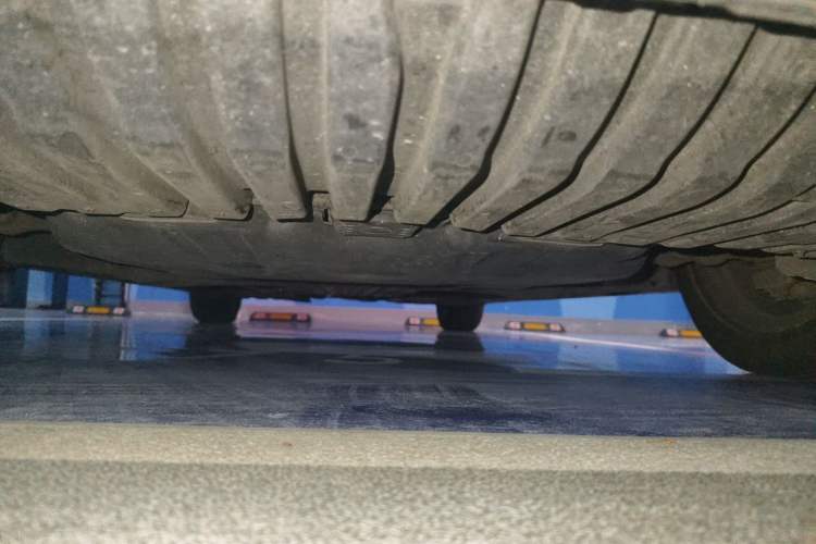 Used Mercedes-Benz C-Class 2020 C 260 L Sport Edition Chassis Front
