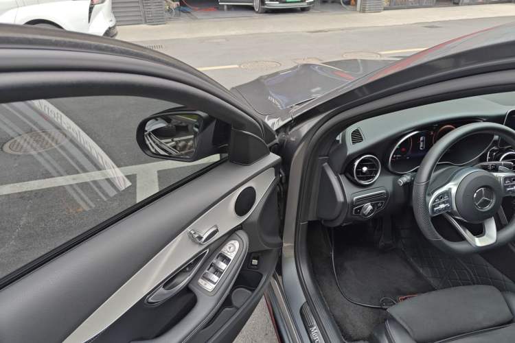Used Mercedes-Benz C-Class 2020 Restyled C 260 Sport Edition Driver Seat