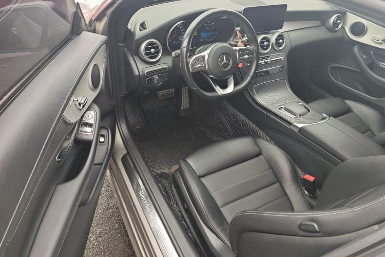 Used Mercedes-Benz C-Class 2020 C 260 Coupe Driver Seat