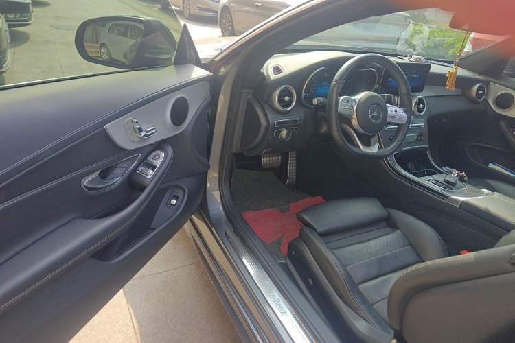 Used Mercedes-Benz C-Class 2020 C 200 Coupe Driver Seat