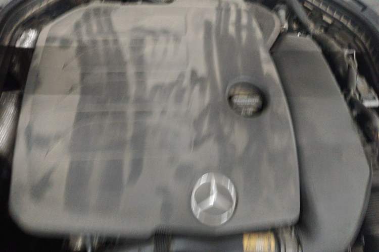 Used Mercedes-Benz C-Class 2020 C 200 L Fashion Edition Sport Version Engine Bay