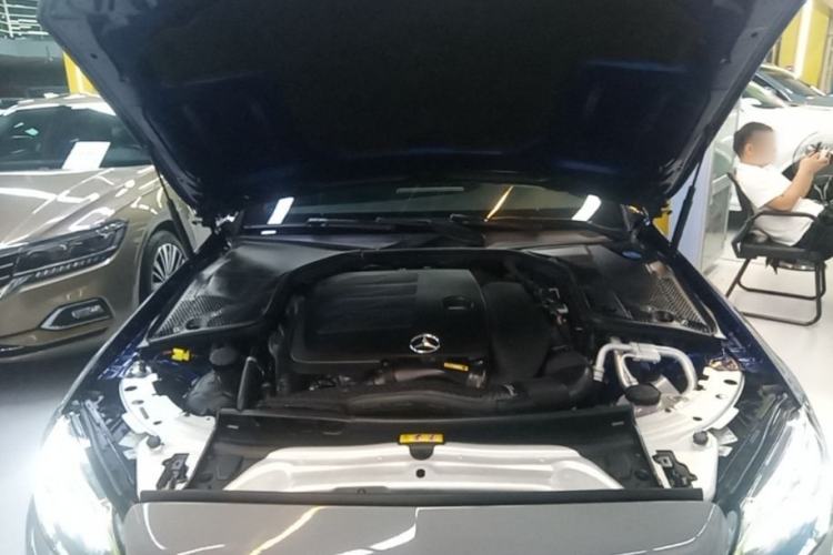 Used Mercedes-Benz C-Class 2020 C 260 Coupe Engine Bay