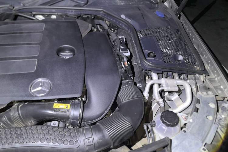 Used Mercedes-Benz C-Class 2020 C 260 L Sport Edition Engine Bay Left