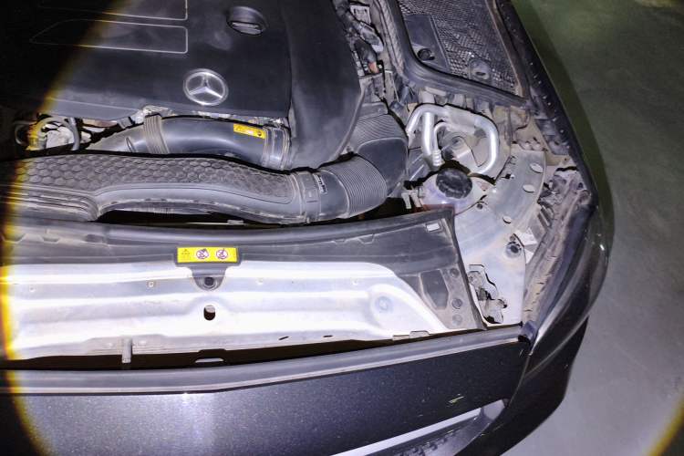Used Mercedes-Benz C-Class 2020 C 260 Coupe Engine Bay Left