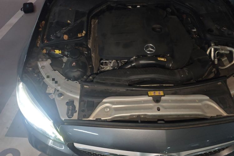 Used Mercedes-Benz C-Class 2020 C 200 Coupe Engine Bay Right