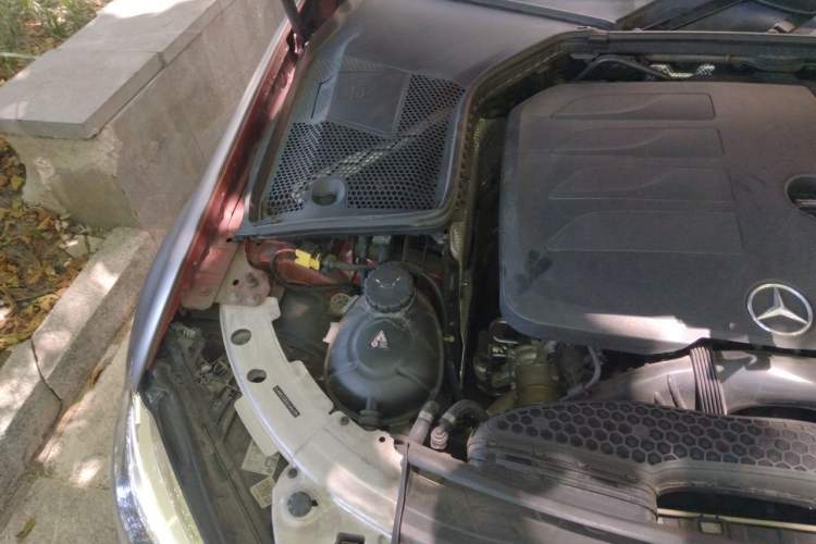 Used Mercedes-Benz C-Class 2020 C 200 L Fashion Edition Sport Version Engine Bay Right