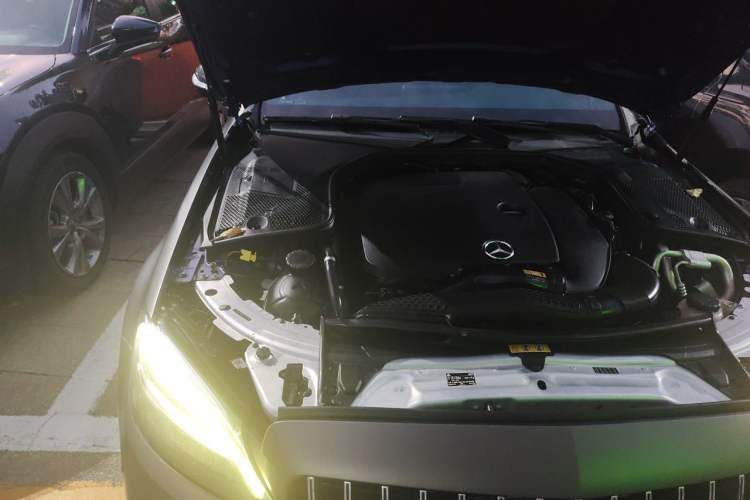 Used Mercedes-Benz C-Class 2020 C 260 Sport Edition Engine Bay Right